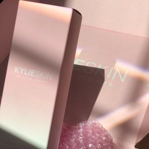 🛁 Kylie Skin Empty Boxes 🤍💕